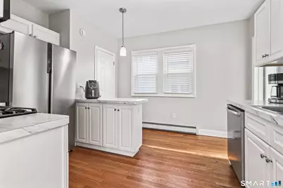 30 Melrose Avenue, Waterbury, CT 06705 - Photo 8