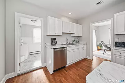 30 Melrose Avenue, Waterbury, CT 06705 - Photo 10