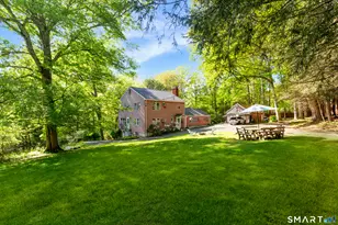 829 Scofieldtown Rd, Stamford, CT 06903 - Photo 2