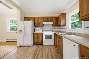 1 East St, Danbury, CT 06811 - Photo 4