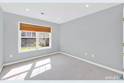 19 Turnberry Lane #19, Bloomfield, CT 06002 - Photo 32