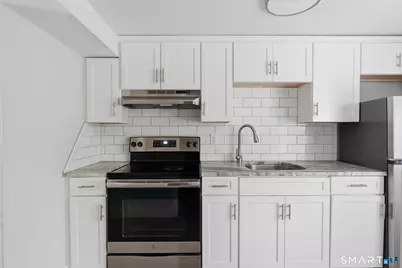 17 Farmington Avenue #12, Plainville, CT 06062 - Photo 8