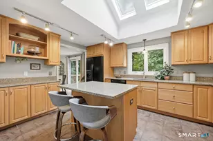 6 David Dr, Simsbury, CT 06070 - Photo 12
