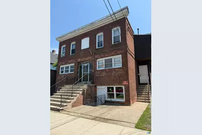747 Dixwell Avenue, New Haven, CT 06511 - Photo 2