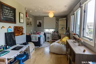18 Waverly Rd, Branford, CT 06405 - Photo 12