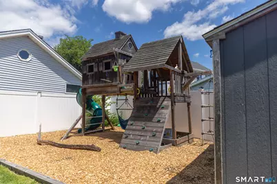 18 Waverly Road, Branford, CT 06405 - Photo 32