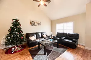 1556 New Haven Ave, Milford, CT 06460 - Photo 4