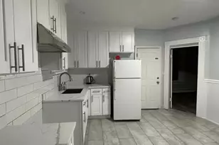 178 Clarence St, Bridgeport, CT 06608 - Photo 6