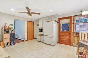 82 Crown St, Trumbull, CT 06611 - Photo 10