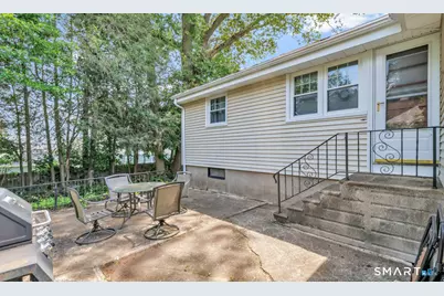 82 Crown Street, Trumbull, CT 06611 - Photo 6