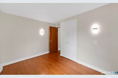 21 Spier Avenue, Enfield, CT 06082 - Photo 20