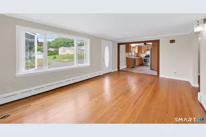 21 Spier Avenue, Enfield, CT 06082 - Photo 6