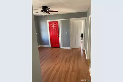 172 Hanover Street, Bridgeport, CT 06604 - Photo 10