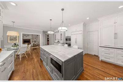 73 Foggwood Circle, Fairfield, CT 06824 - Photo 16
