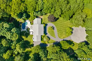 73 Foggwood Cir, Fairfield, CT 06824 - Photo 4
