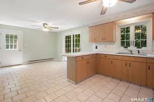 19 Crestwood Dr, Wolcott, CT 06716 - Photo 8