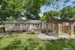 37 Roosevelt Ave, West Haven, CT 06516 - Photo 30