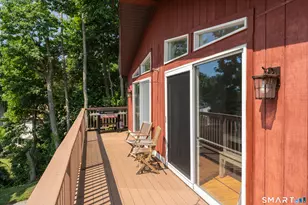 95 Crest Dr, Groton, CT 06355 - Photo 18