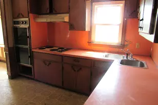 33 Hillcrest Ave, West Haven, CT 06516 - Photo 2