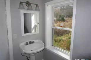 1404 West St, Middlebury, CT 06762 - Photo 6