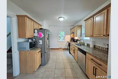 379 Washington Street, Bristol, CT 06010 - Photo 10