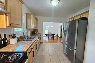 379 Washington St, Bristol, CT 06010 - Photo 8