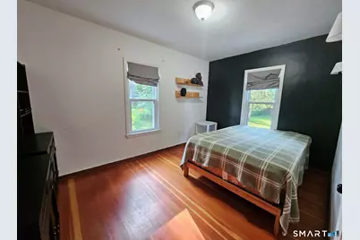 379 Washington Street, Bristol, CT 06010 - Photo 12
