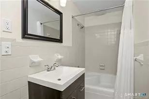 25 Ellsworth St, Bridgeport, CT 06605 - Photo 18