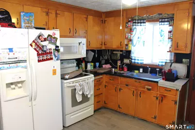 212 Lake Avenue, Bristol, CT 06010 - Photo 8