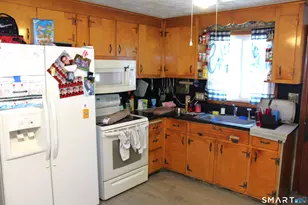 212 Lake Ave, Bristol, CT 06010 - Photo 8