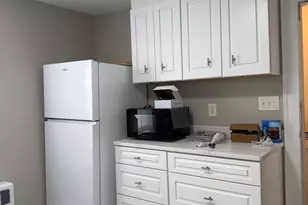 29 Englewood Ave, West Hartford, CT 06110 - Photo 14