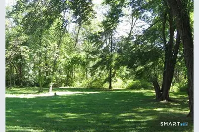 1040 Mountain Road, Bloomfield, CT 06002 - Photo 6