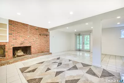 1040 Mountain Road, Bloomfield, CT 06002 - Photo 22