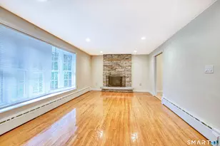 1040 Mountain Rd, Bloomfield, CT 06002 - Photo 8