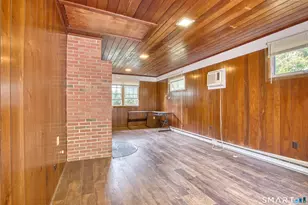 1040 Mountain Rd, Bloomfield, CT 06002 - Photo 24