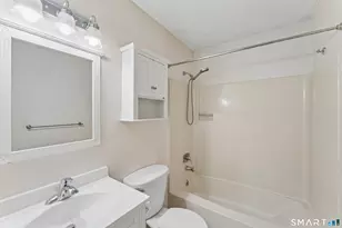 25 Padanaram Rd, Danbury, CT 06811 - Photo 18