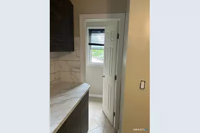 10-12 Clark Street, Hartford, CT 06120 - Photo 10