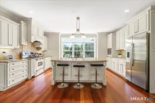 40 Oakridge St, Greenwich, CT 06830 - Photo 6