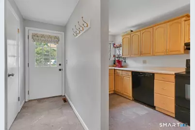 253 West Street #8, Southington, CT 06479 - Photo 4