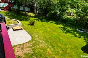 6 Sinclair St, Windsor, CT 06095 - Photo 20