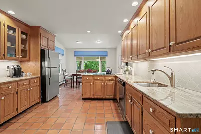 19 Vineyard Lane, Westport, CT 06880 - Photo 14
