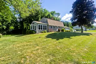 148 Clover Hill Dr, Agawam, MA 01030 - Photo 2