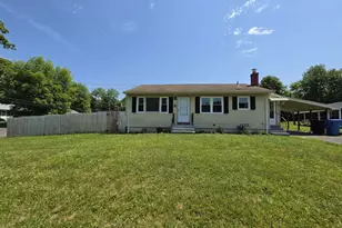 6 Devens St, New Britain, CT 06051 - Photo 2
