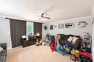 9 Stephen St, Manchester, CT 06040 - Photo 12