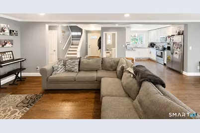 9 Stephen Street, Manchester, CT 06040 - Photo 10