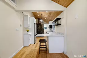 33 Circle Dr, Stratford, CT 06614 - Photo 10