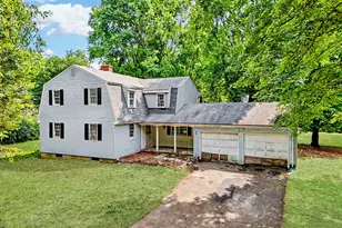 2 Green Valley Dr, Simsbury, CT 06070 - Photo 2