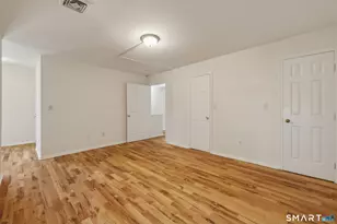 183 Livingston Pl, Bridgeport, CT 06610 - Photo 14