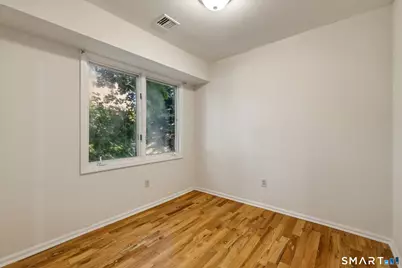 183 Livingston Place #12, Bridgeport, CT 06610 - Photo 8