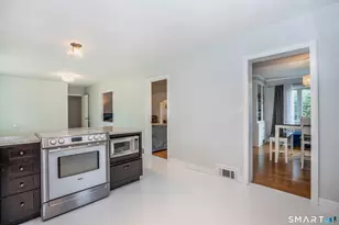 769 Ridge Rd, Wethersfield, CT 06109 - Photo 10